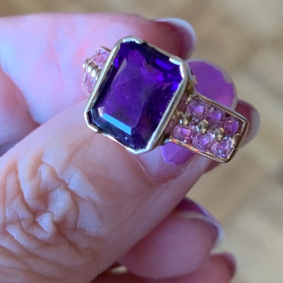 VINTAGE SOLID 14K YELLOW GOLD PURPLE EMERALD CUT AMETHYST & PINK SAPPHIRES RING - Picture 3 of 16